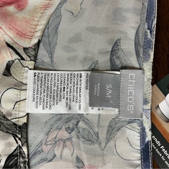 Chico’s tunic animal/floral print, NWOT - Picture 4 of 5